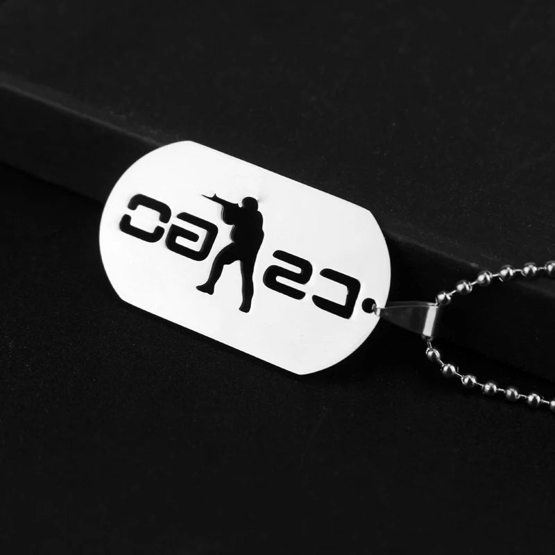 Colar Dog Tag CS:GO Counter-Strike | Pingente Gamer Prateado em Liga de Zinco | Acessório Unissex Estilo Militar