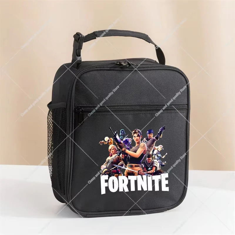 🎮 Bolsa Térmica FORTNITE – Estilo Gamer para a Hora do Lanche! 🍔✨