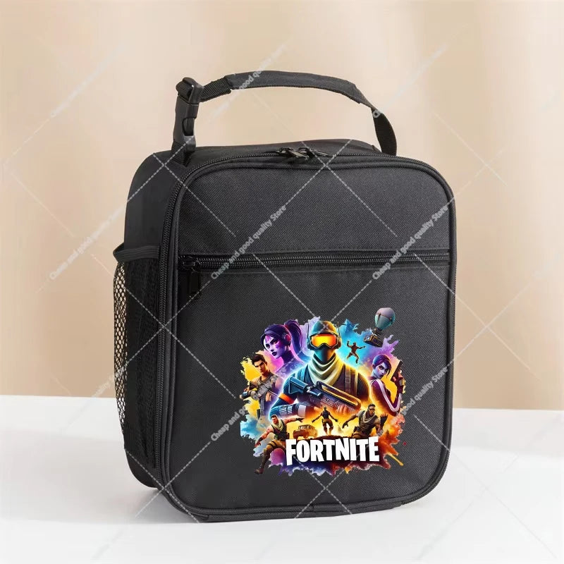 🎮 Bolsa Térmica FORTNITE – Estilo Gamer para a Hora do Lanche! 🍔✨